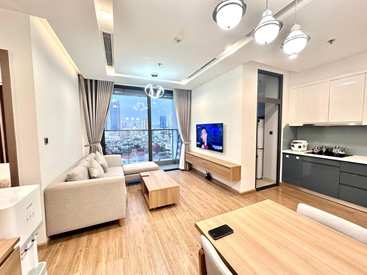 Luxury Apartment In Vinhomes Metropolis Hanoï Extérieur photo