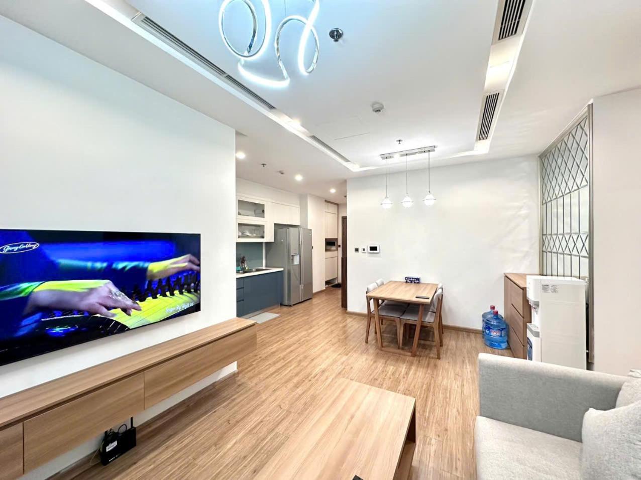 Luxury Apartment In Vinhomes Metropolis Hanoï Extérieur photo