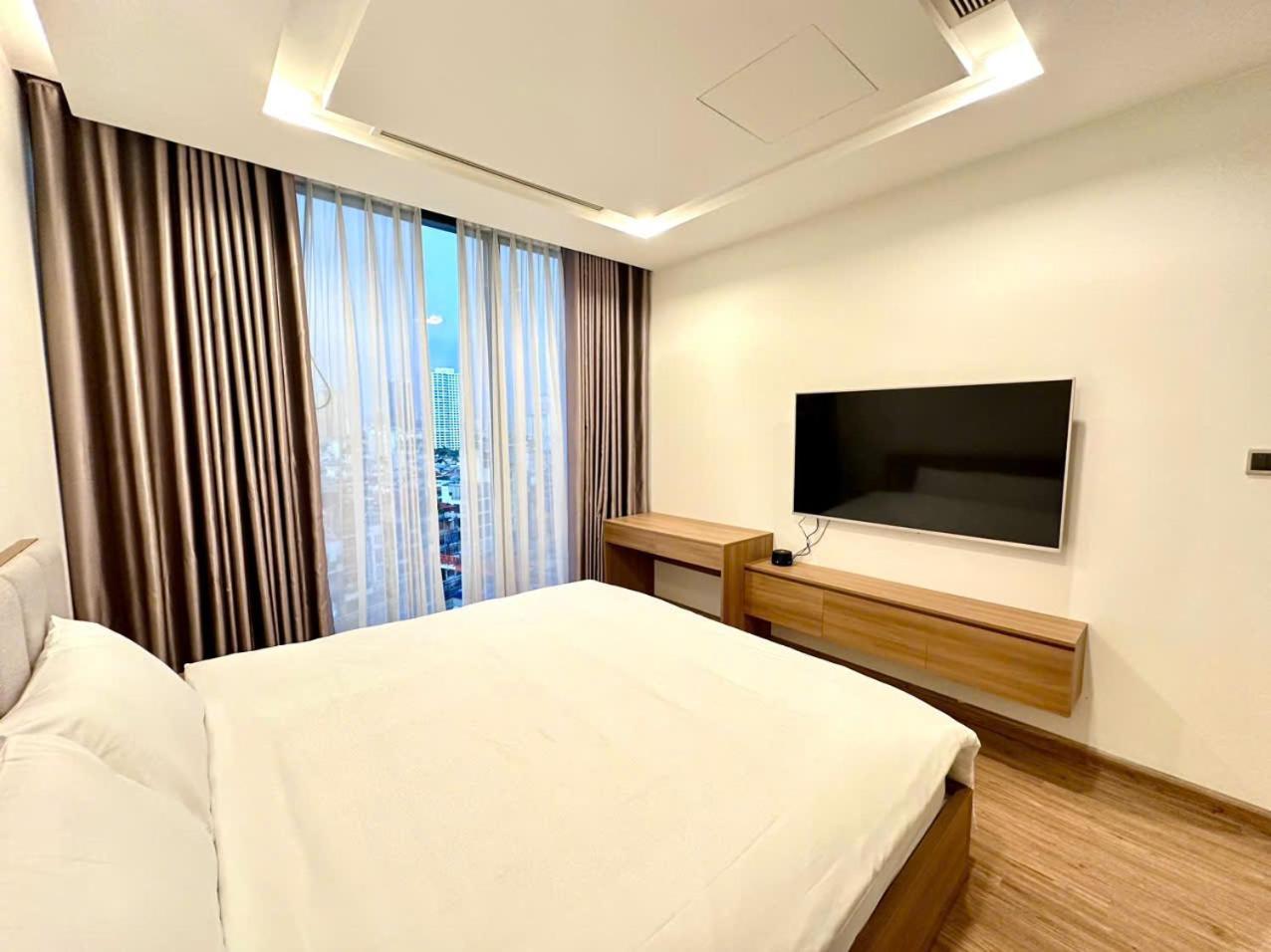 Luxury Apartment In Vinhomes Metropolis Hanoï Extérieur photo